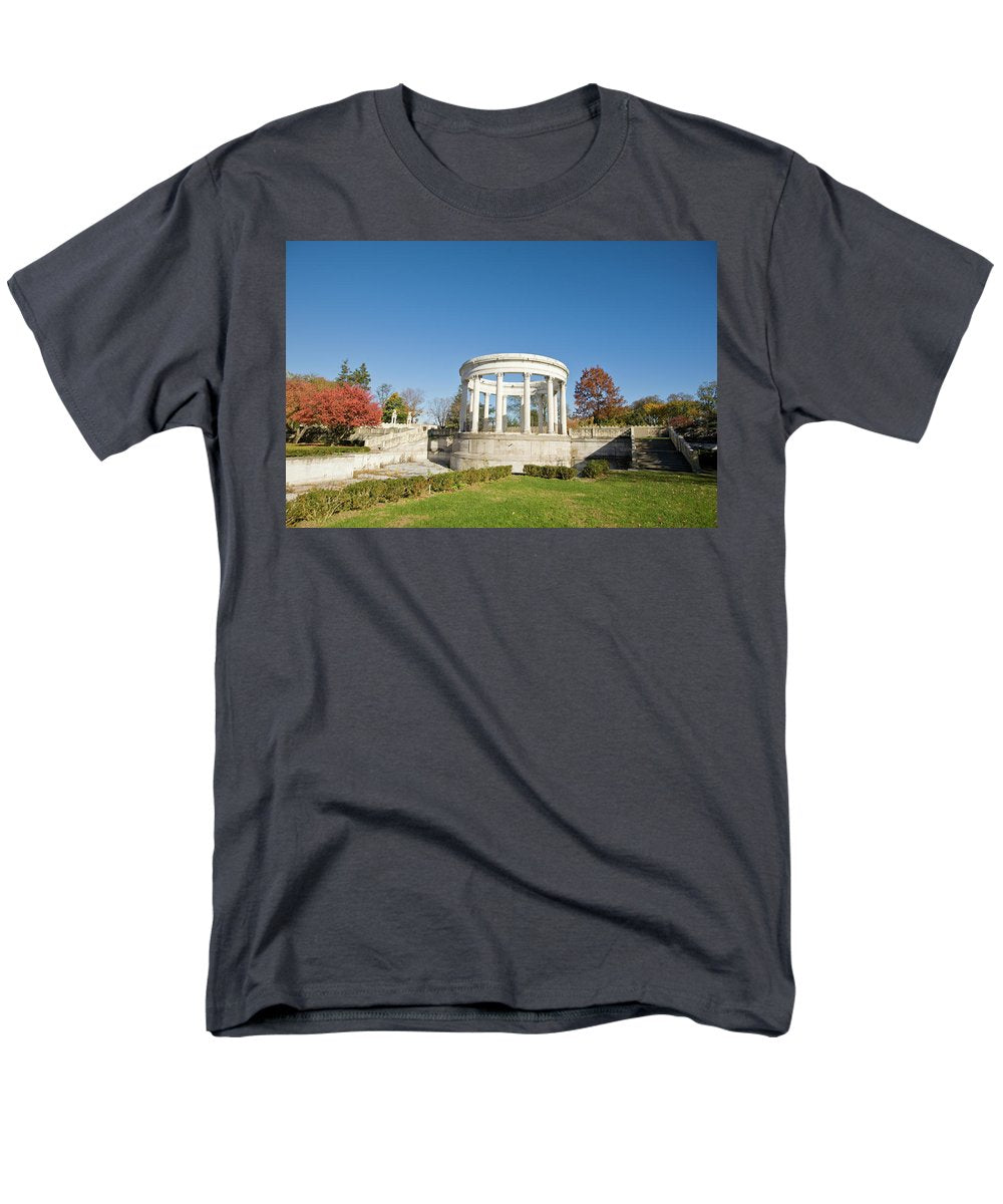 A place of peace - Men's T-Shirt  (Regular Fit)