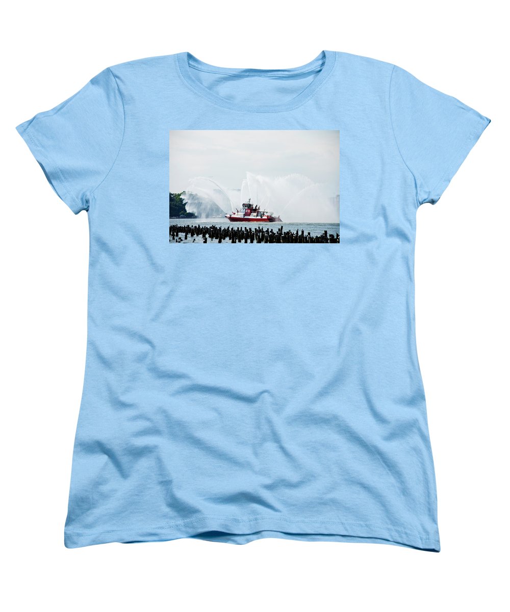 Water Boat - Women's T-Shirt (Standard Fit)