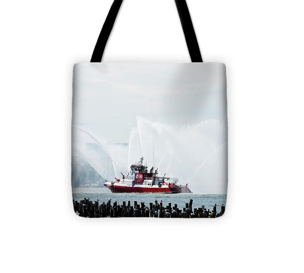 Water Boat - Tote Bag